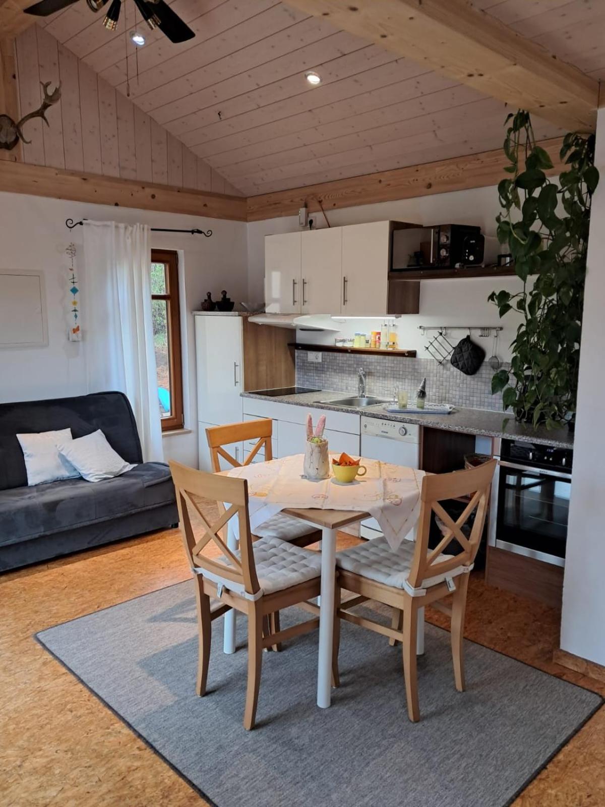 Apartment Mit Gartenblick Eckersdorf Eksteriør bilde